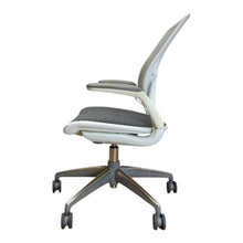 10 x Humanscale Diffrient World Ergonomic Task Chair – White Grey – Refurbished image 6