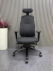 RH Logic 220 Fully Loaded Chair - All Black (Rrp£1548) - UK Delivery