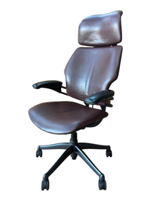 Refurbished Humanscale Freedom Headrest Chair – Brown Cowhide Leather image 9
