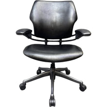 Humanscale freedom chair In Black Leather  Gel Armrests UK Delivery image 2