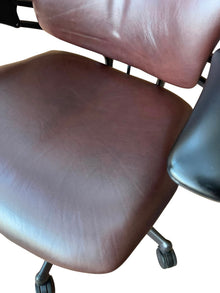 Refurbished Humanscale Freedom Headrest Chair – Brown Cowhide Leather image 7