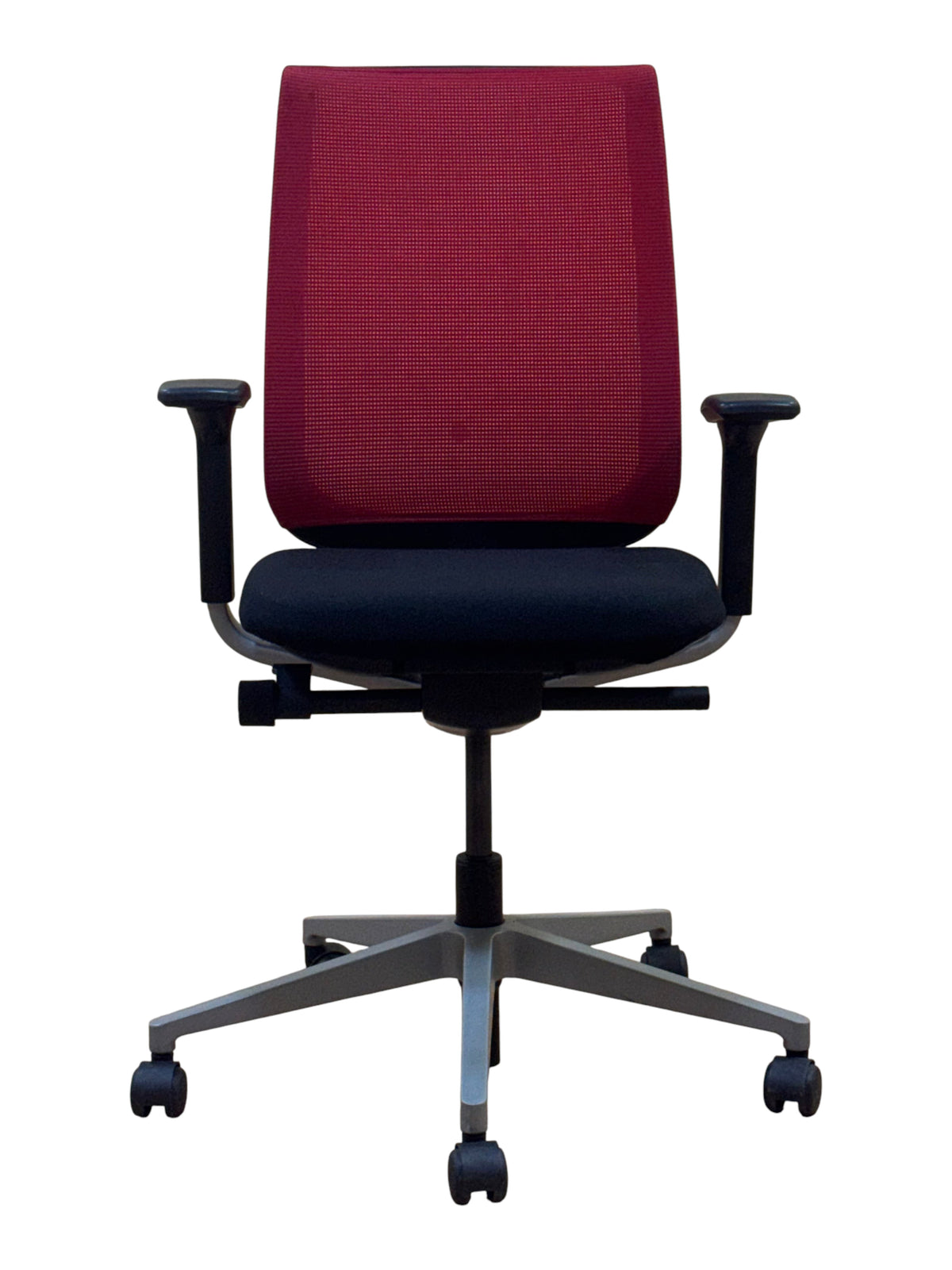 Refurbished Steelcase Reply Air Chair – Red Mesh Back