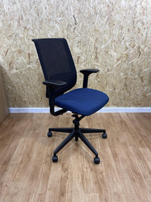 Refurbished Steelcase Reply Chair – Lumbar Support, 4D Armrests, Excellent Condition