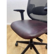 Refurbished Orangebox Do HBA Executive Chair – Leather, Back Lock image 8