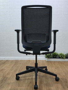 Steelcase Reply Blue Seat & Black Mesh Chair – Refurbished image 6