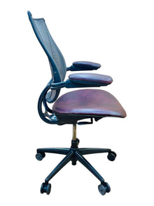 Refurbished Humanscale Liberty Chair – Oxblood Leather Seat image 5