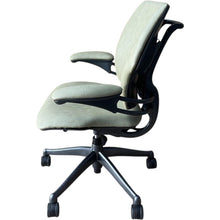 Humanscale Freedom Executive Office Chair image 3