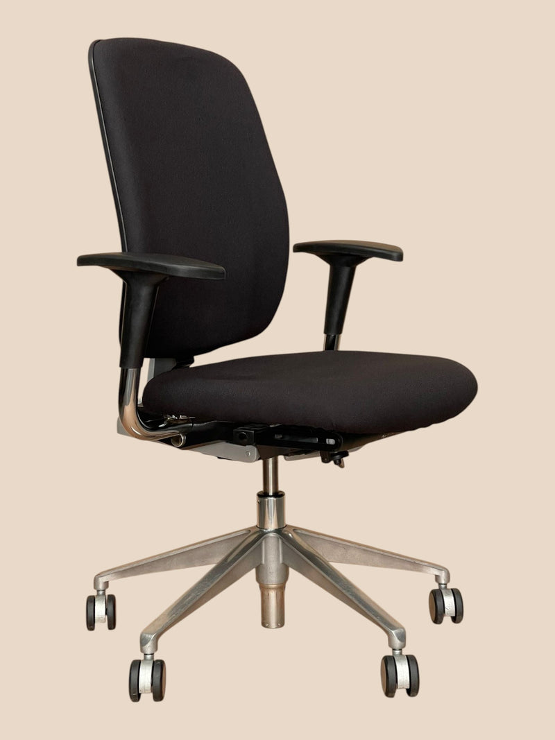 Sedus Open Mind Black Ergonomic Office Chair – front three-quarter view