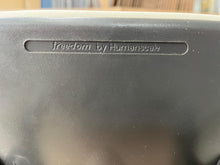 Refurbished Humanscale Freedom Chair – New Cream White Leather