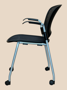 Refurbished Herman Miller Caper Mobile Chair Black image 4