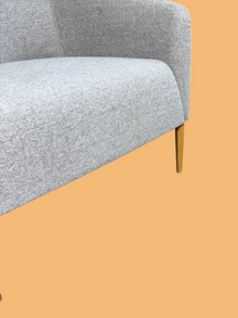 Refurbished Boss Design Manta Armchair – Light Grey image 4