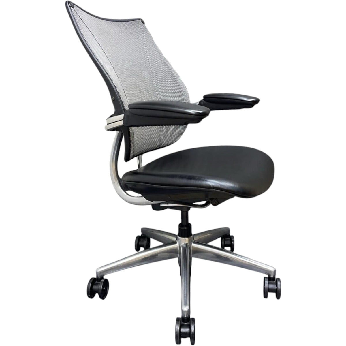 Humanscale Liberty Chair - Chrome Frame - UK Delivery