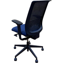 Refurbished Steelcase Reply Chair – Lumbar Support, 4D Armrests, Excellent Condition image 6
