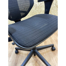 Refurbished Ergohuman Enjoy Operator Chair – Black Mesh, 4D Armrests image 9