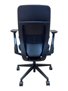 Grade A Refurbished Steelcase Gesture Office Chair – Navy image 6