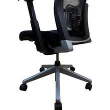 Refurbished Haworth Very Task Chair – Fully Adjustable, Black & Silver image 6