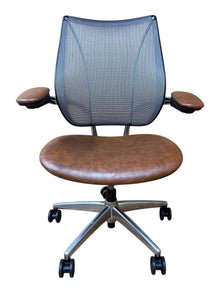 Refurbished Humanscale Liberty Mesh Chair – Vintage Brown Leather image 2