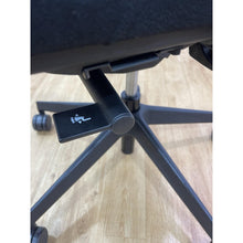 Refurbished Senator Fuse Office Chair – Black, 4D Armrests