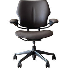 Refurbished Humanscale Freedom Chair – Dark Chocolate Brown Leather (RRP £1,239) image 9