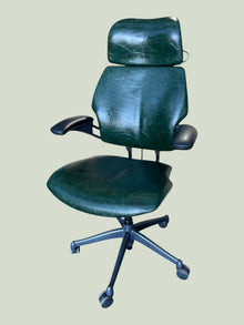 Refurbished Humanscale Freedom Headrest Chair – Vintage Green Leather image 8