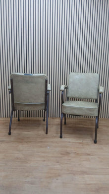 Vintage Shaw armchair - Genuine Leather