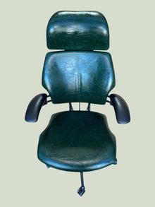 Refurbished Humanscale Freedom Headrest Chair – Vintage Green Leather image 3