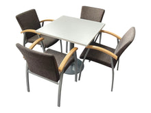 Refurbished Square Meeting Table & 4 Kinnarps Chairs – Set image 1
