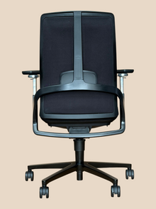 Refurbished Senator i-Workchair in Black image 3