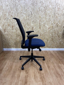 Refurbished Steelcase Reply Chair – Lumbar Support, 4D Armrests, Excellent Condition