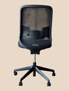 Orangebox Do Armless Black Mesh Chair – Refurbished image 4