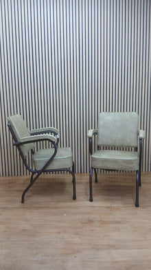 Vintage Shaw armchair - Genuine Leather