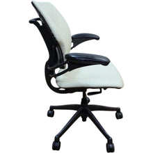 Refurbished Humanscale Freedom Executive Chair – Cream White image 3