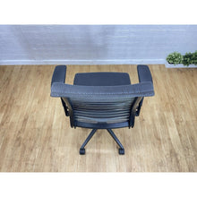 10 x Steelcase Think V1 Ergonomic Office Chair – Lumbar Support – Grey