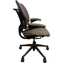 Refurbished Humanscale Freedom Chair – Brown Smokey Finish image 3
