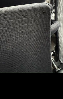 Refurbished Ahrend 2020 Verta Mesh Office Chair – Black Minor defect image 2