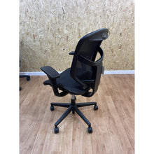 Refurbished Ergohuman Enjoy Operator Chair – Black Mesh, 4D Armrests image 4