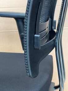 Nowy Styl Black Mesh Ergonomic Office Chair – Refurbished image 5