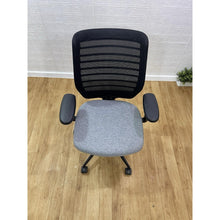 Refurbished Senator Fuse Office Chair – Black Grey, 4D Armrests