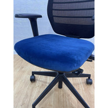 Refurbished Senator Fuse Office Chair – Velvet Seat, 4D Armrests image 9