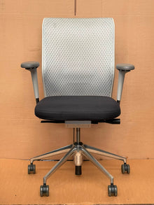 Refurbished Vitra AM Grey Mesh Ergonomic Task Chair image 4