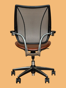 Refurbished Humanscale Liberty Chair – Tan Leather Seat image 3