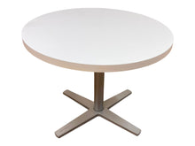 Refurbished Materia Low Round Coffee Table – White image 1