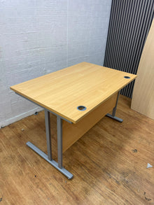 Office desks - rectangular image 6