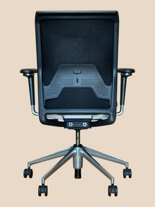 Refurbished Vitra ID Mesh Office Chair in Grey image 4