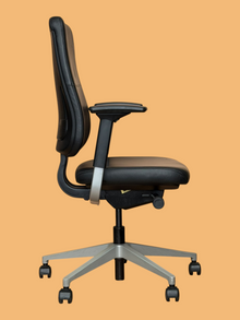 Refurbished Steelcase Reply Leather Office Chair – Black image 2