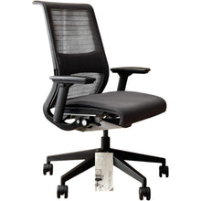 Refurbished Steelcase Think V1 Task Chair – Great Condition, Multiple Available image 1