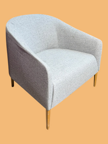Refurbished Boss Design Manta Armchair – Light Grey image 1