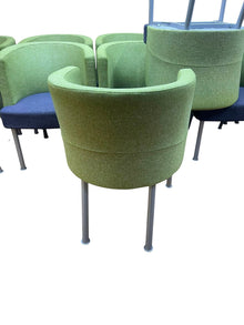 Refurbished Kinnarps Trix Reception Tub Chair – Lime & Navy image 8