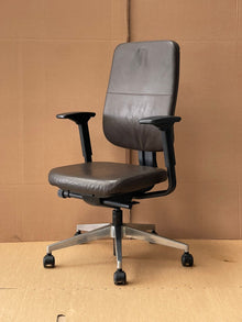 Steelcase Reply Brown Leather Office Chair – Refurbished image 5