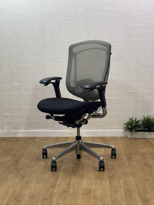 Refurbished Okamura Contessa Chair – Polished Frame, Fully Adjustable